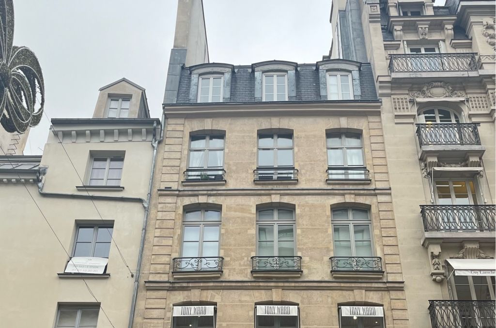 location bureaux Paris-8 de 50 m²- Photo1