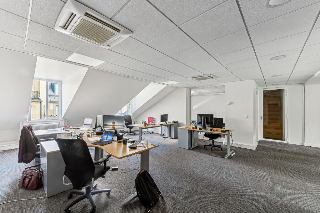 location bureaux Paris-9 de 267 m²- Photo4