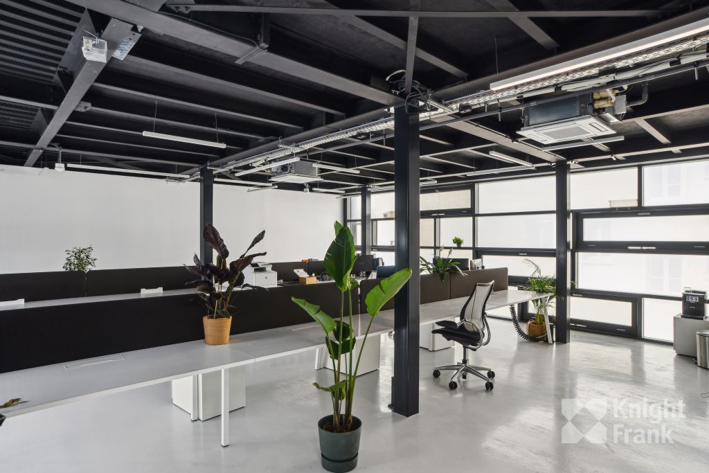 location bureaux Paris-19 de 1 250 m²- Photo4