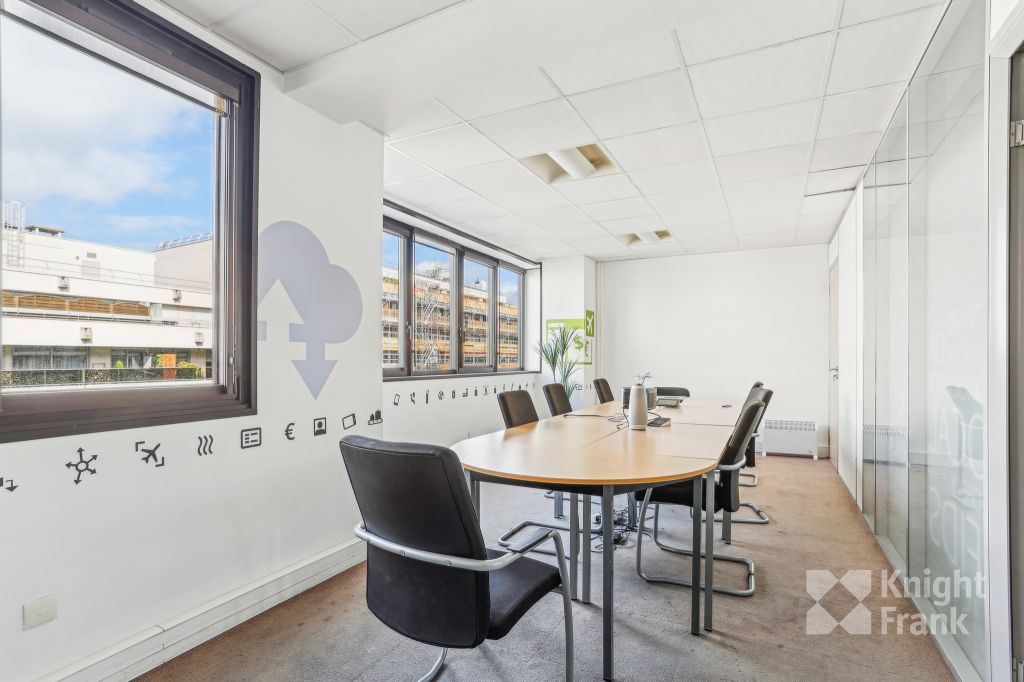 location bureaux Boulogne-Billancourt-92100 de 261 m²- Photo4