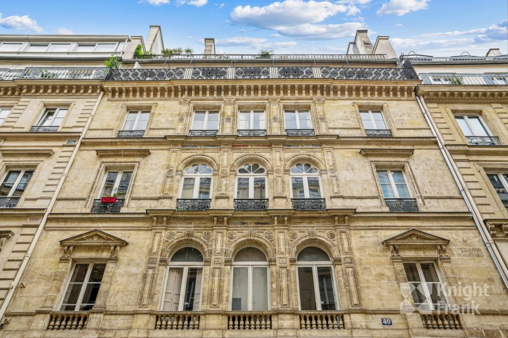 location bureaux Paris-9 de 194 m²- Photo1