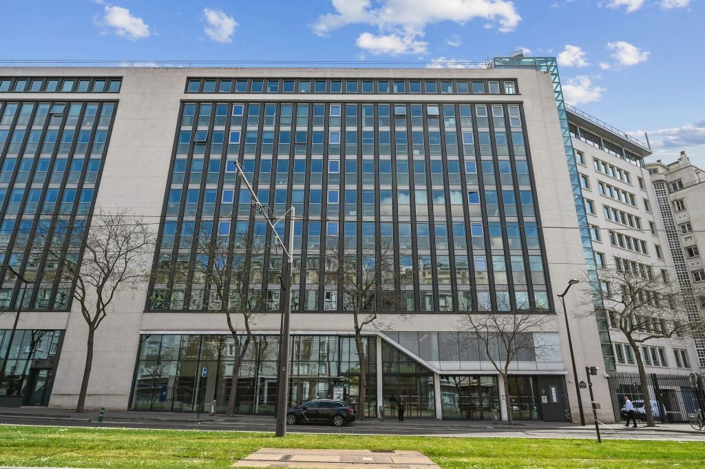 location bureaux Paris-17 de 420 m²- Photo1