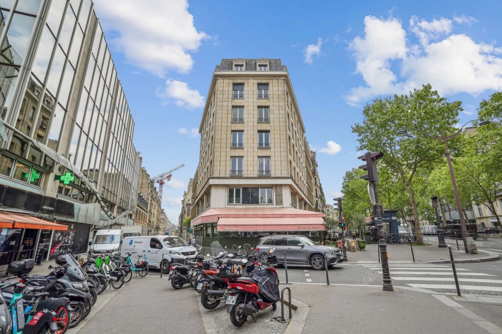 location bureaux Paris-8 de 438 m²- Photo1