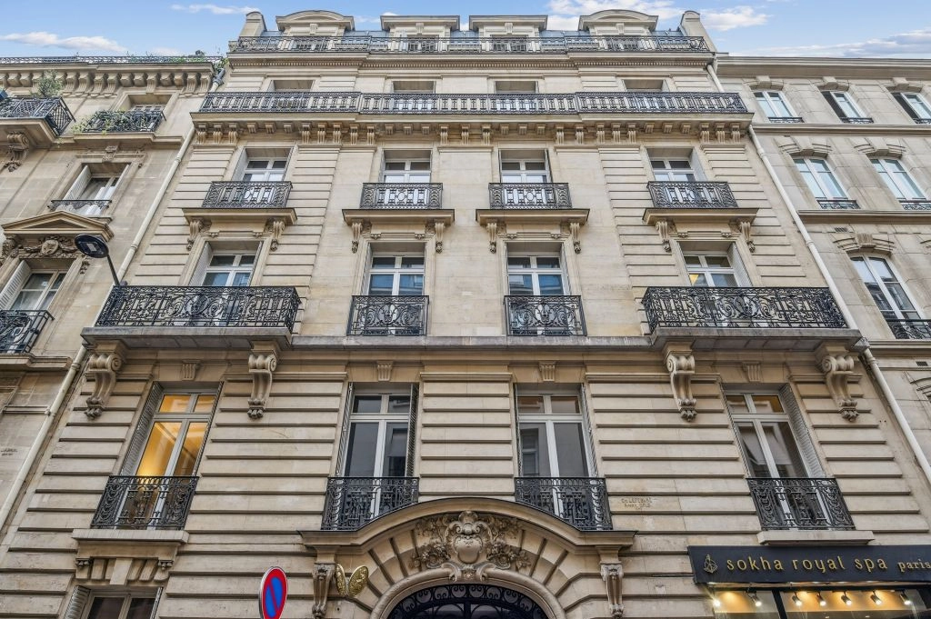 location bureaux Paris-8 de 239 m²- Photo1