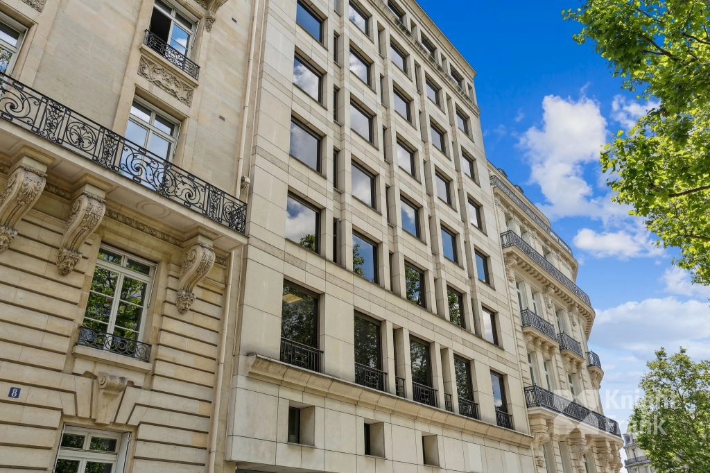 location bureaux Paris-8 de 715 m²- Photo1