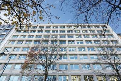location bureaux Neuilly-Sur-Seine-92200 de 195 m²- Photo1