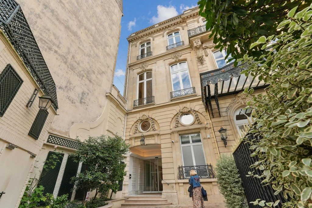 location bureaux Paris-8 de 386 m²- Photo1