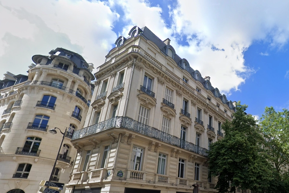 location bureaux Paris-16 de 116 m²- Photo1