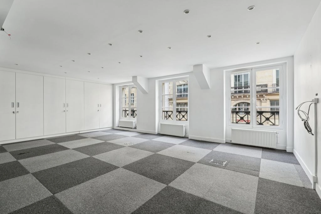 location bureaux Paris-2 de 175 m²- Photo1
