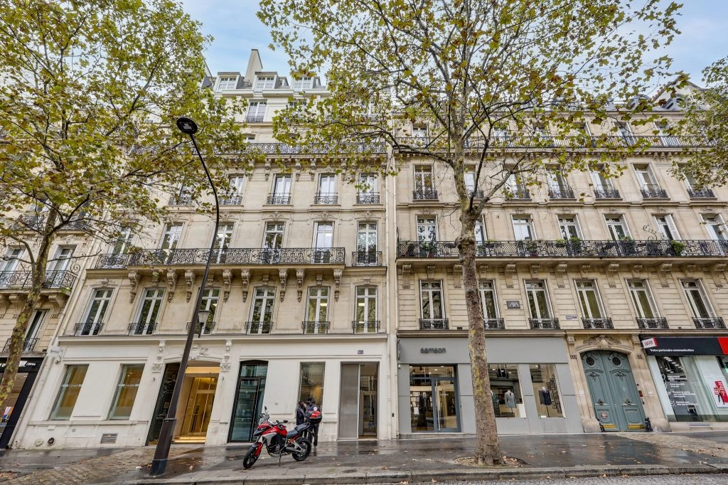 location bureaux Paris-8 de 234 m²- Photo1