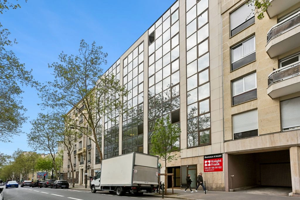 location bureaux Boulogne-Billancourt-92100 de 228 m²- Photo1