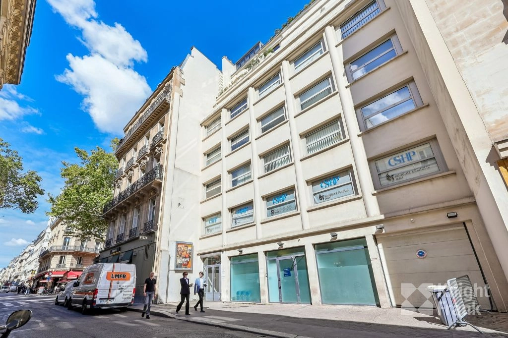 location bureaux Paris-8 de 331 m²- Photo1