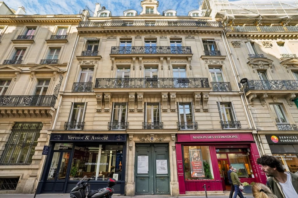 location bureaux Paris-9 de 327 m²- Photo1
