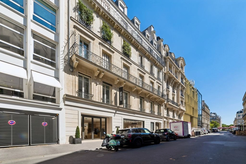 location bureaux Paris-8 de 123 m²- Photo1
