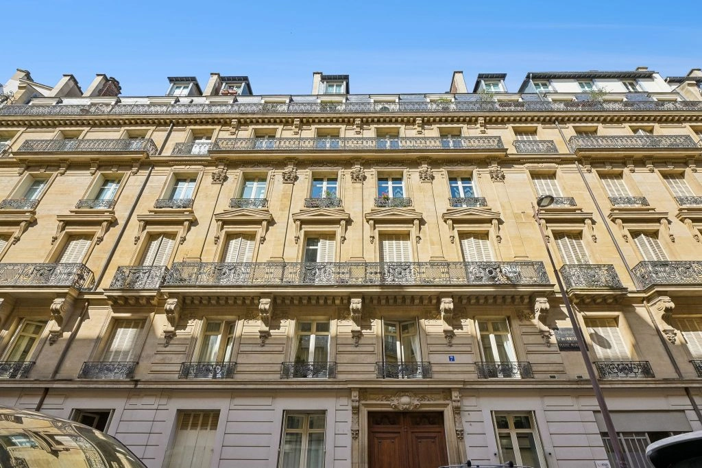 location bureaux Paris-17 de 170 m²- Photo1