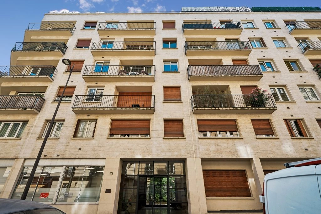 location bureaux Paris-17 de 165 m²- Photo1
