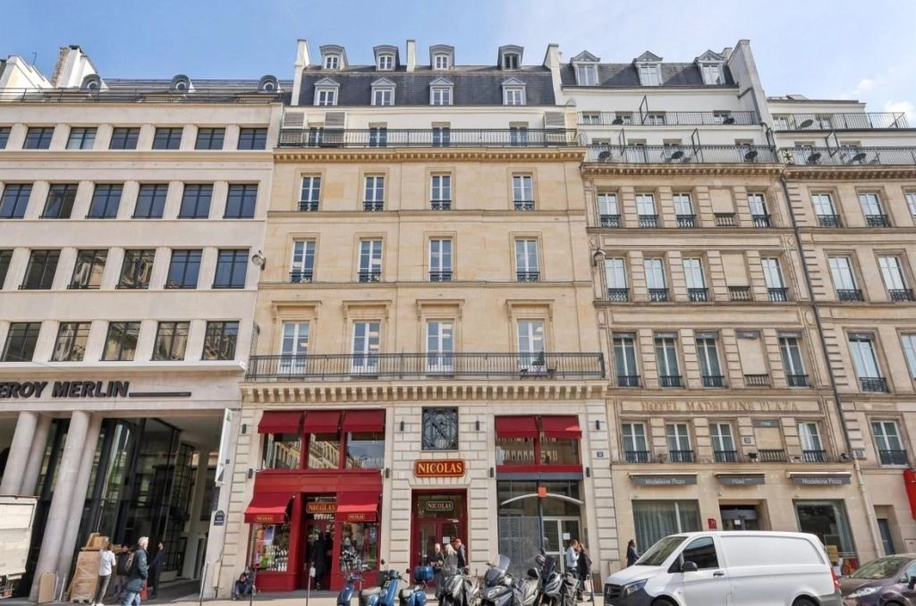 location bureaux Paris-8 de 150 m²- Photo1