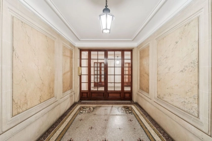 offices for rent Paris-16-30084- Photo2