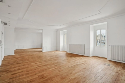 offices for rent Paris-16-31003- Photo2