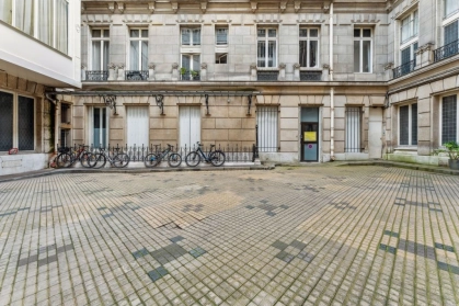 offices for rent Paris-16-30213- Photo3