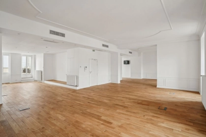 offices for rent Paris-16-31003- Photo3