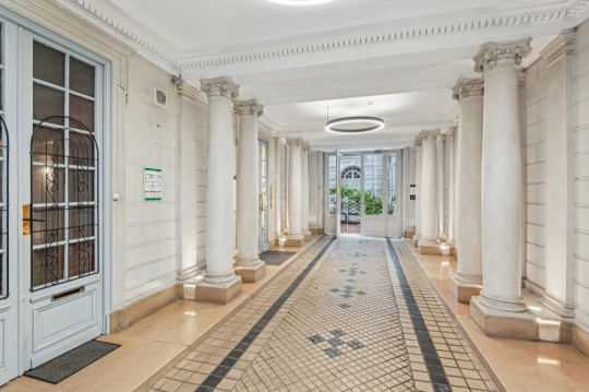 location bureaux Paris-8-30130- Photo2