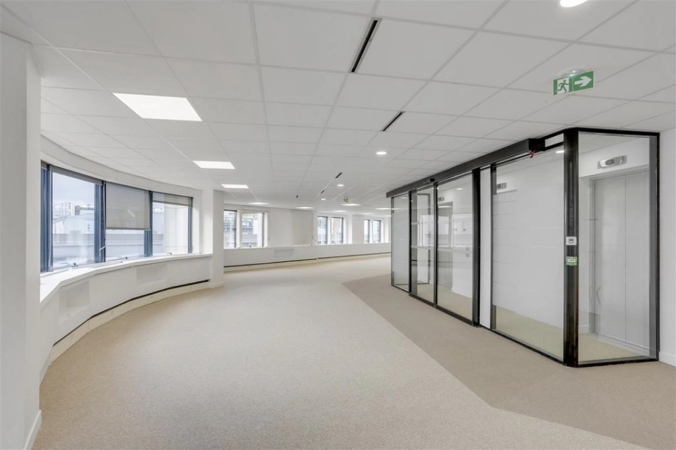 location bureaux Boulogne-Billancourt-92100 de 3 537 m²- Photo3