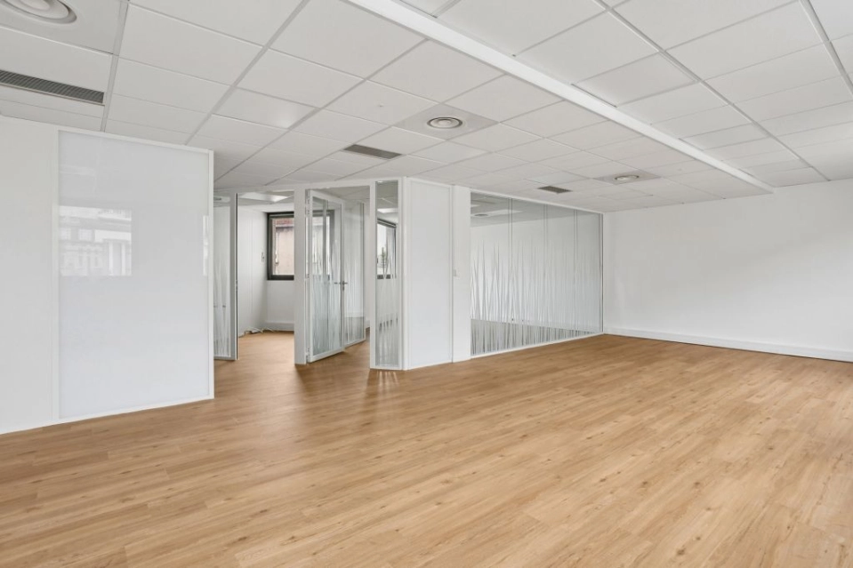location bureaux Boulogne-Billancourt-92100 de 274 m²- Photo3