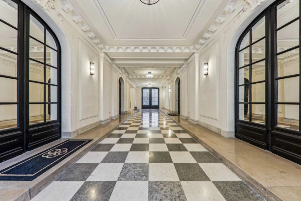 location bureaux Paris-7 de 362 m²- Photo3