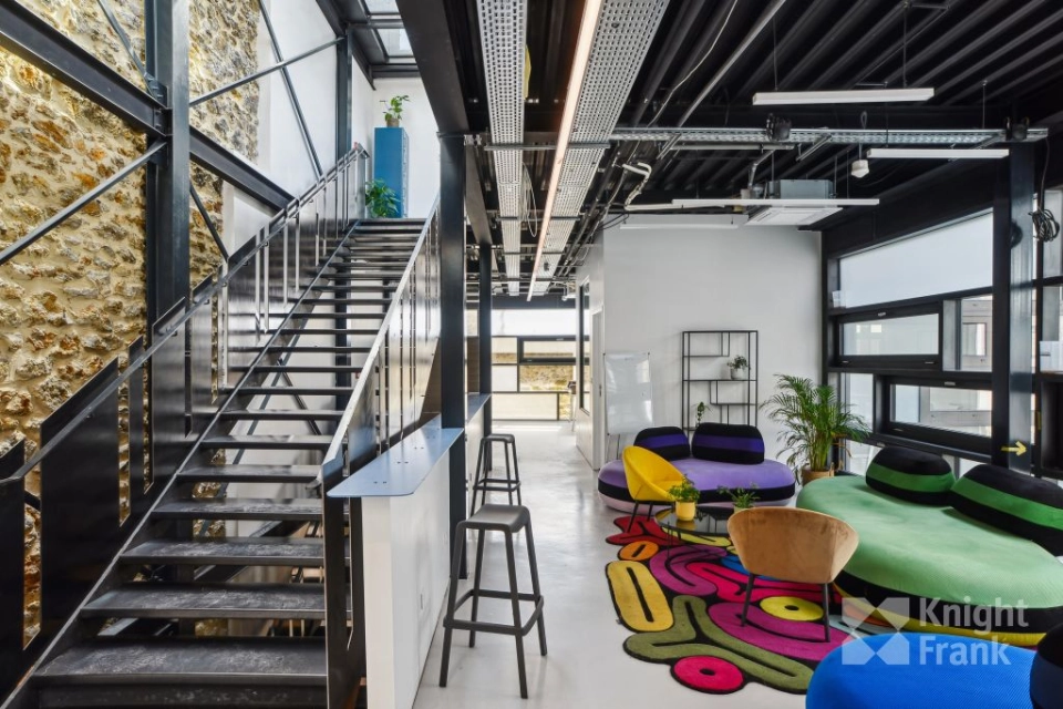 location bureaux Paris-19 de 1 245 m²- Photo3