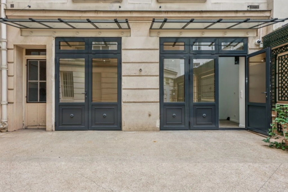 location bureaux Paris-16 de 57 m²- Photo3