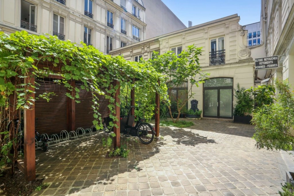 location bureaux Paris-8 de 78 m²- Photo3