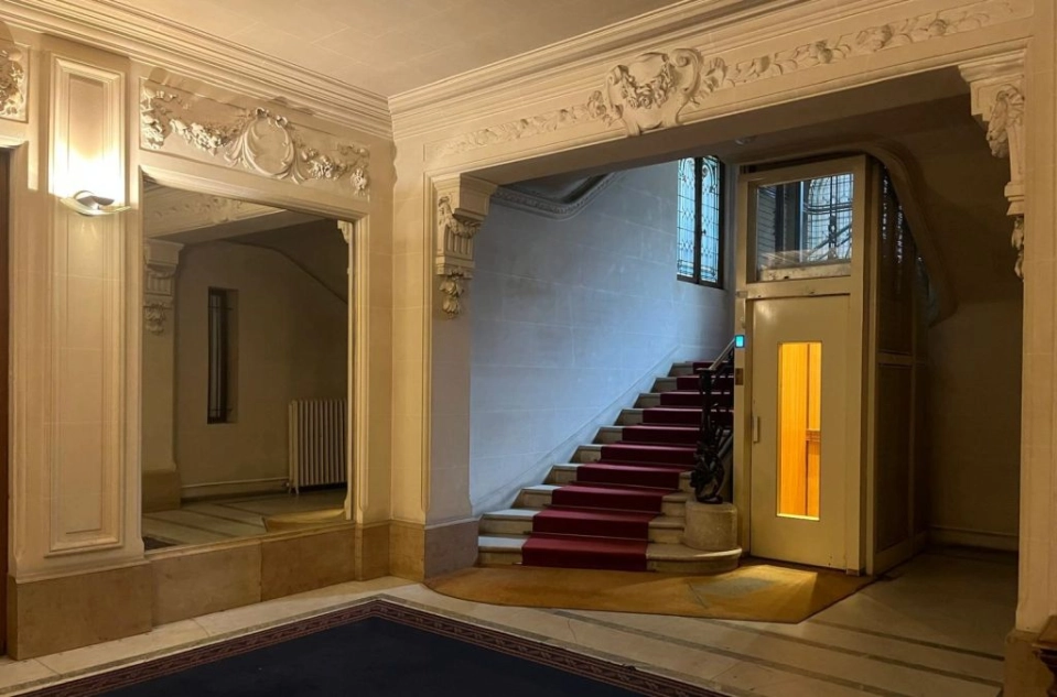 location bureaux Paris-16 de 381 m²- Photo3