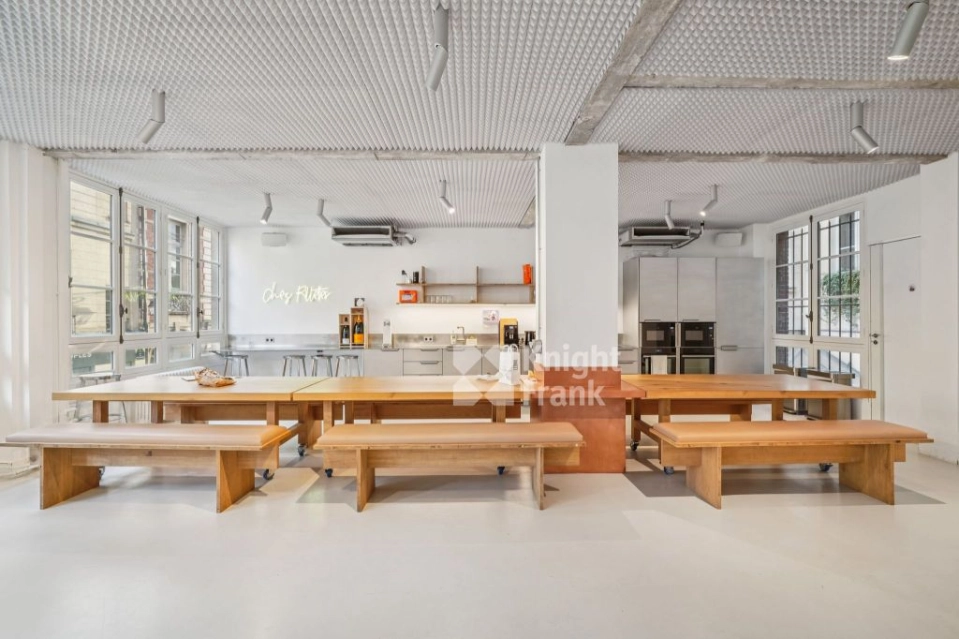 location bureaux Paris-4 de 306 m²- Photo3
