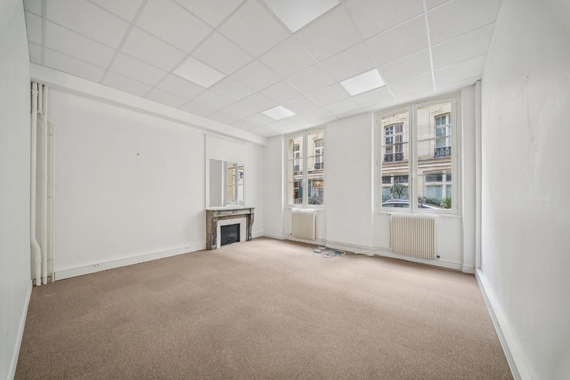 location bureaux Paris-8 de 67 m²- Photo3