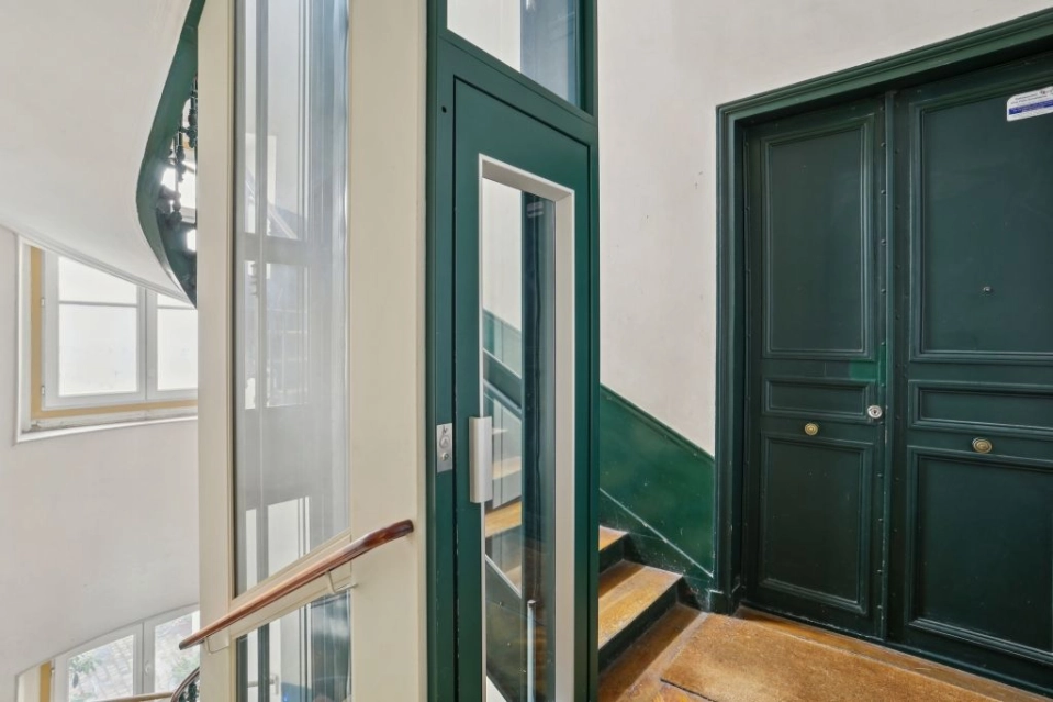 location bureaux Paris-9 de 90 m²- Photo3