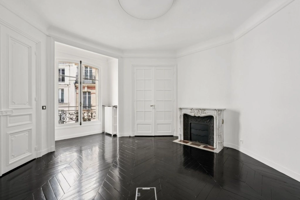 location bureaux Paris-8 de 151 m²- Photo3