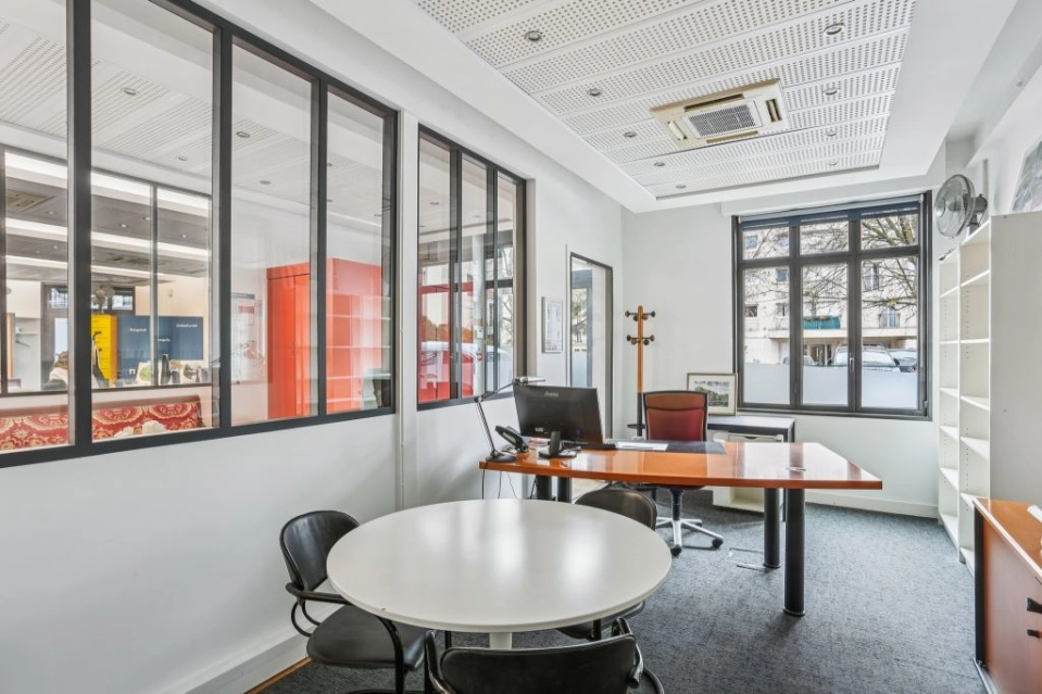 location bureaux Vanves-92170 de 170 m²- Photo3