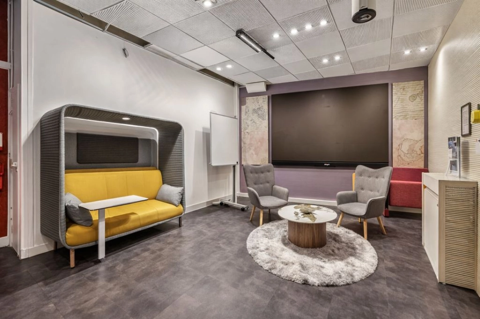 location bureaux Paris-8 de 79 m²- Photo3