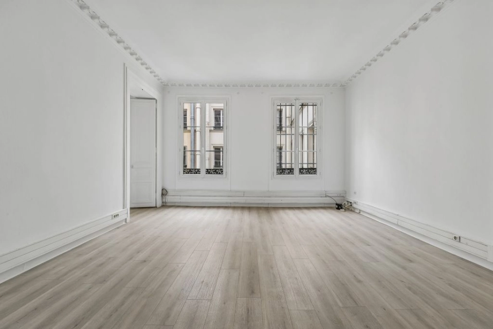 location bureaux Paris-10 de 138 m²- Photo3