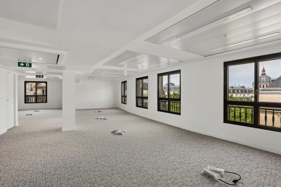location bureaux Paris-8 de 448 m²- Photo3
