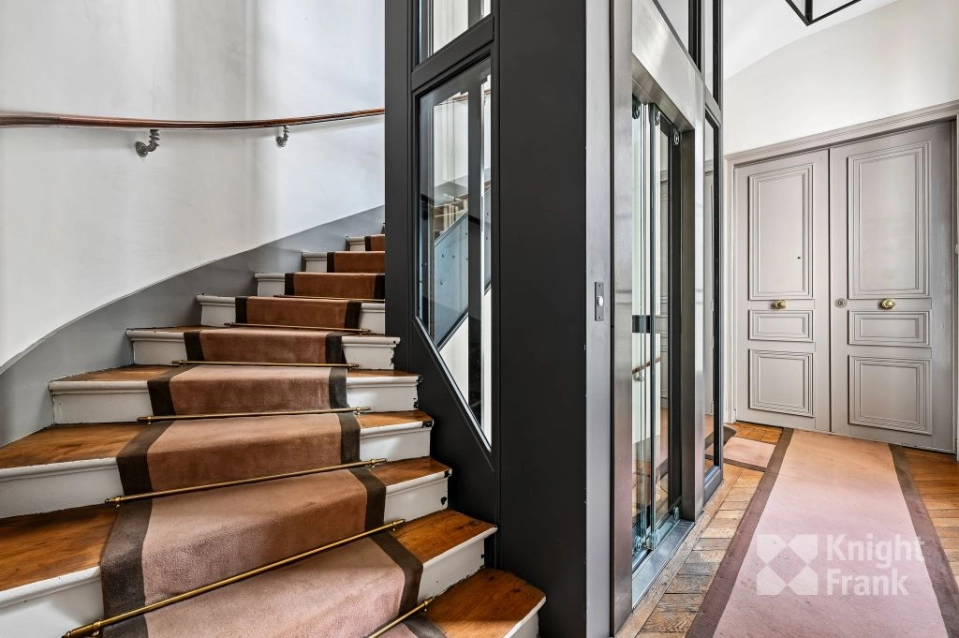location bureaux Paris-8 de 70 m²- Photo3