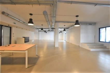 location bureaux Paris-10 de 216 m²- Photo4