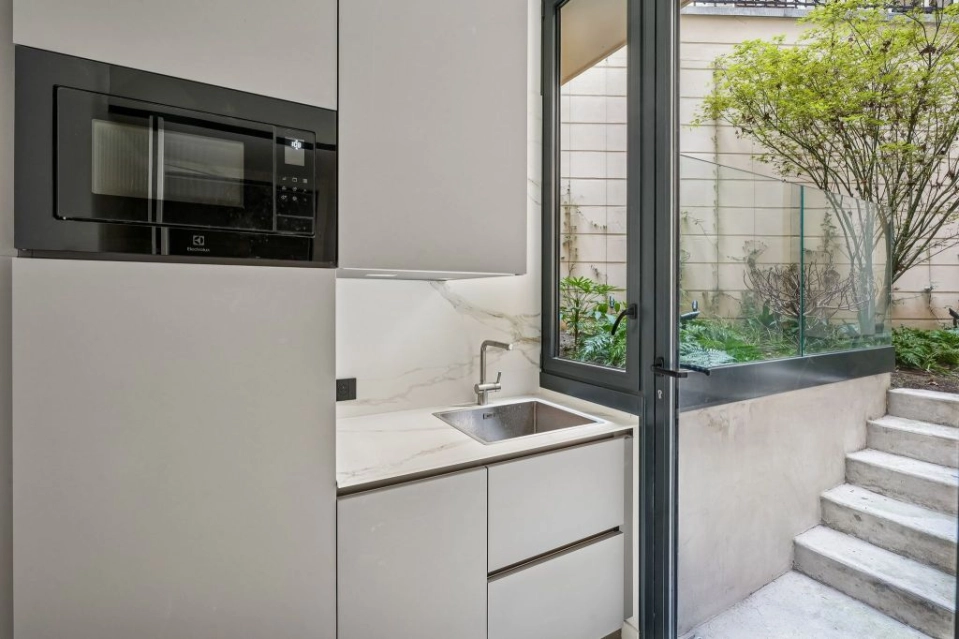 location bureaux Paris-8 de 616 m²- Photo4