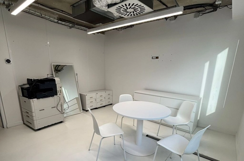 location bureaux Paris-8 de 117 m²- Photo4