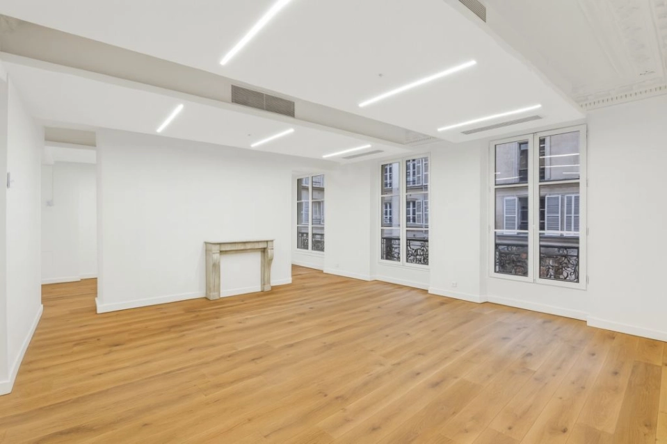 location bureaux Paris-9 de 166 m²- Photo4