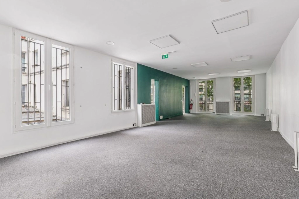 vente bureaux Paris-3 de 210 m²- Photo4
