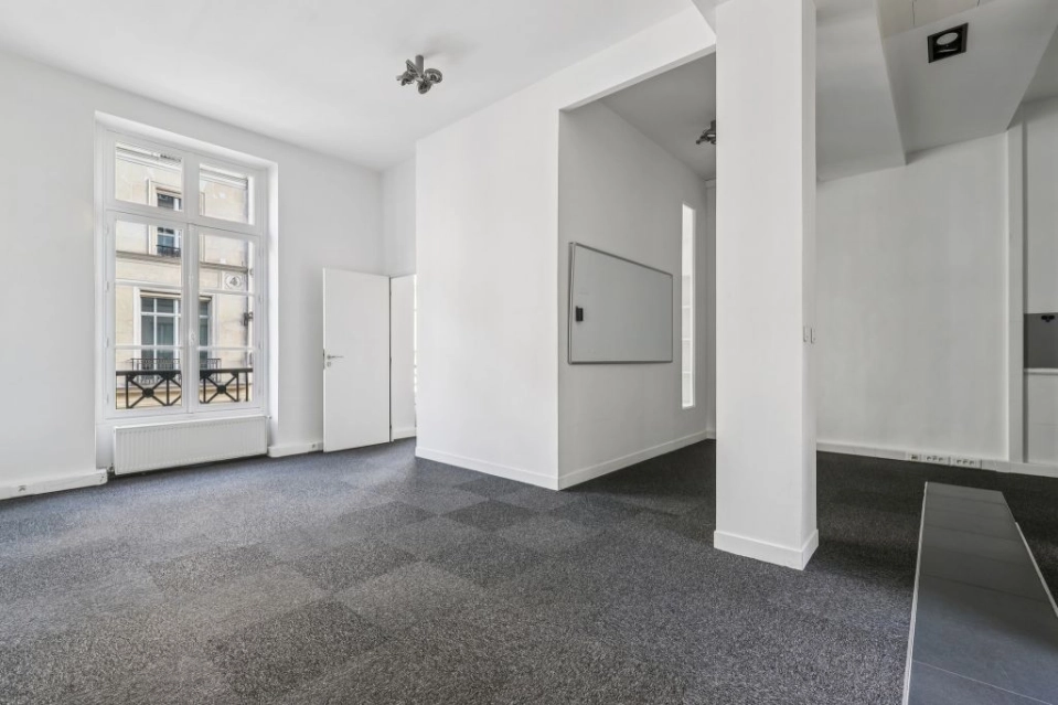 location bureaux Paris-2 de 350 m²- Photo4