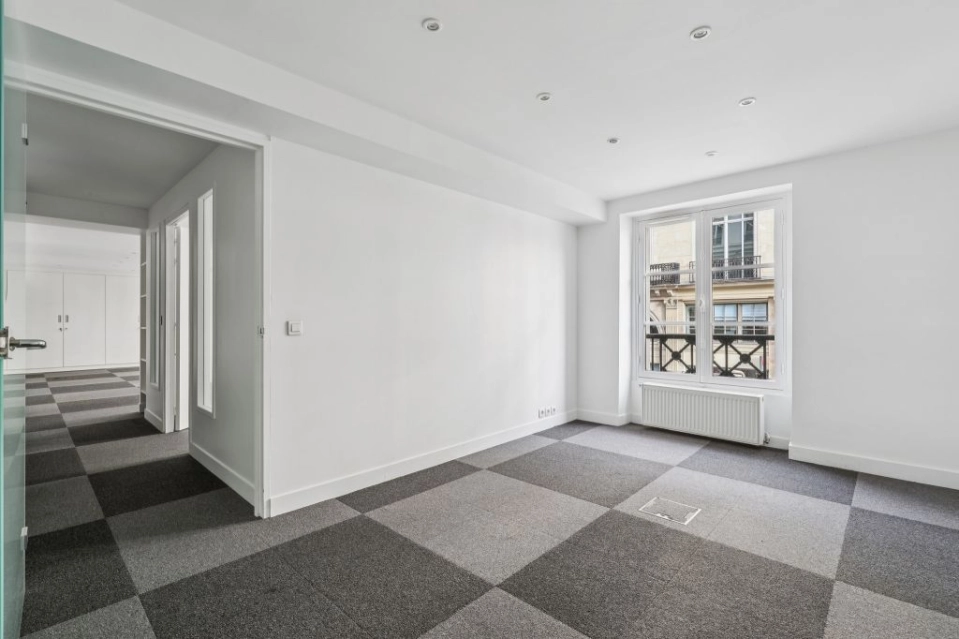 location bureaux Paris-2 de 175 m²- Photo4