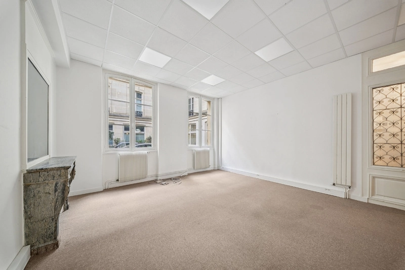 location bureaux Paris-8 de 67 m²- Photo4